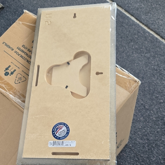 Family Rules Decorative Sign in Black and White - Picture 3 of 3